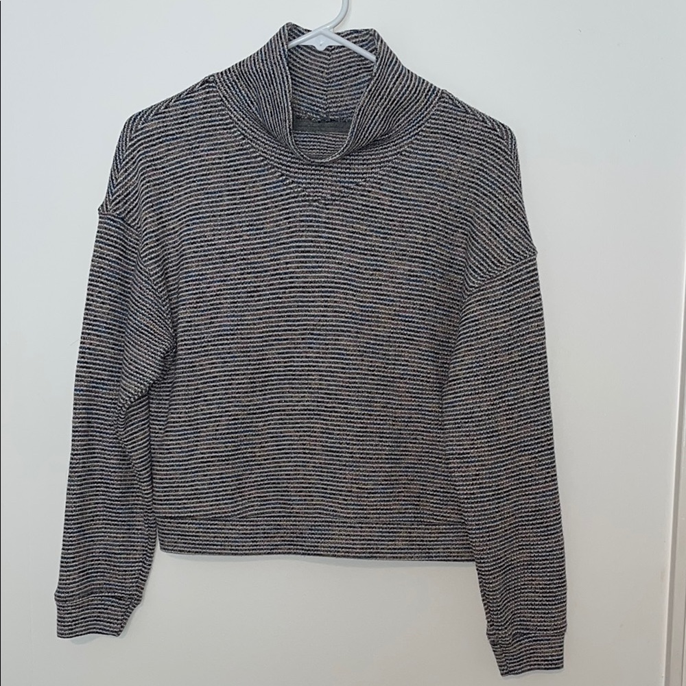 Madewell Long-Sleeve Gray Stripe Mock Turtleneck Cropped Top size Small